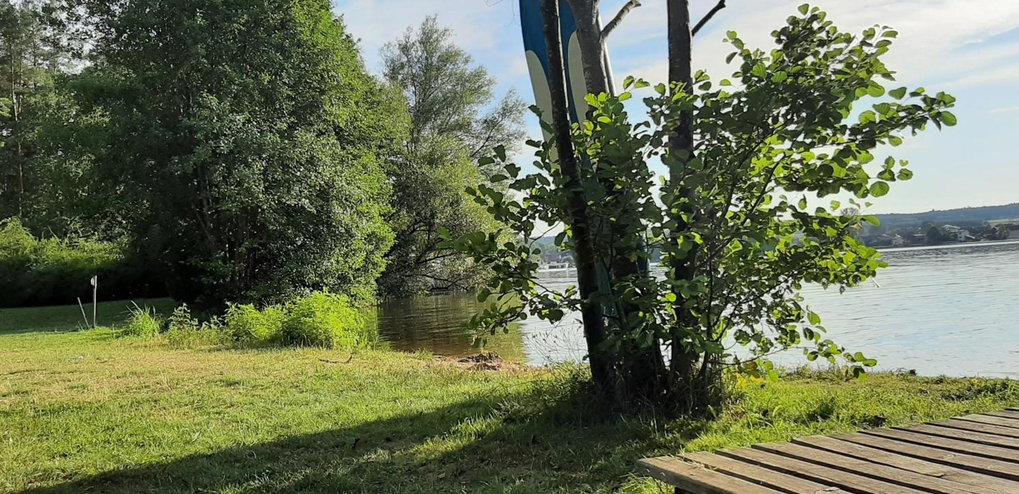 Bungalow Direkt Am See, Mit Eigenem Boot Roding Extérieur photo